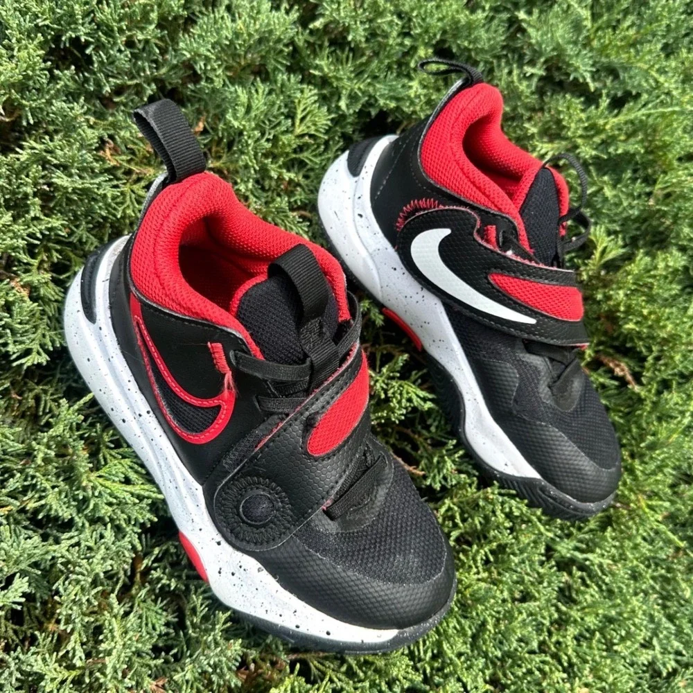 Nike Team Hustle D 11 Toddler Boy Sneakers Size 11 Black Red White Shoes